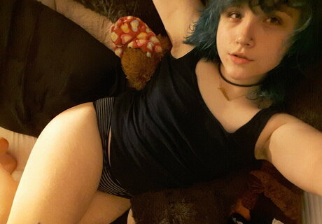 Riley Ramone modèle nu image