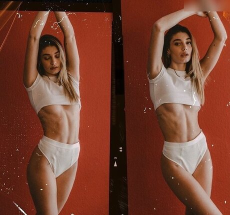 Sarah Posch star du porno archive