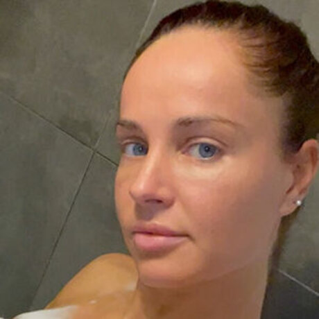 LeniYoung actrice hd img