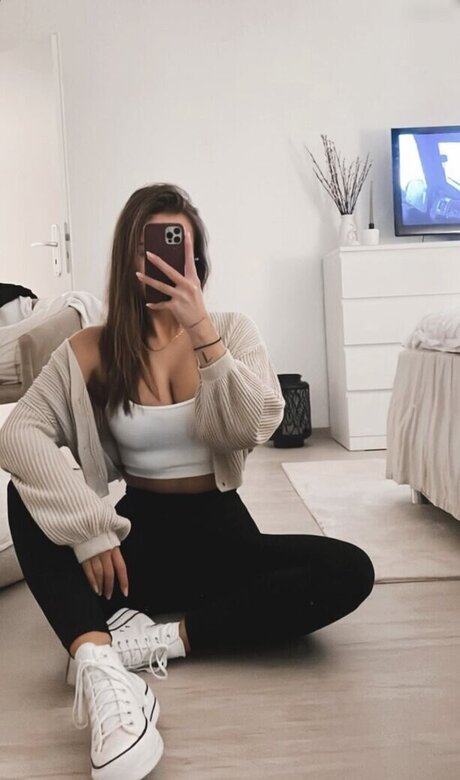 influenceur des médias sociaux onlyfans sexy en haute qualité img