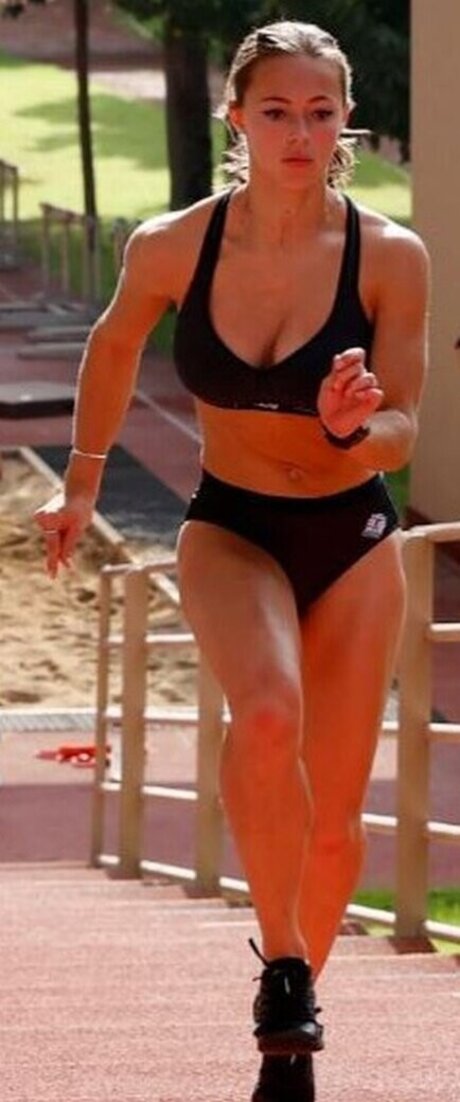 Rani Rosius belle étoile image