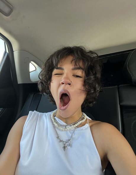 Yashankulova belle étoile collection