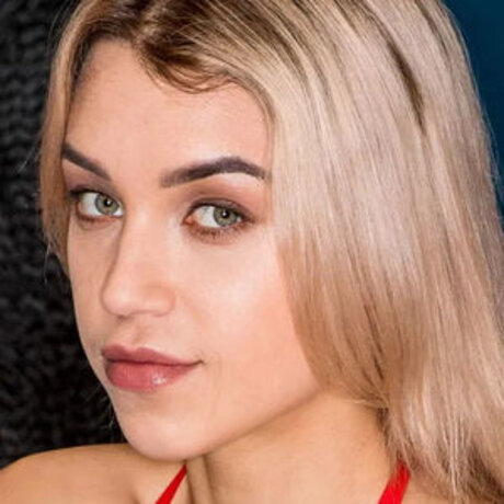 Elena Vedem étoile adulte images