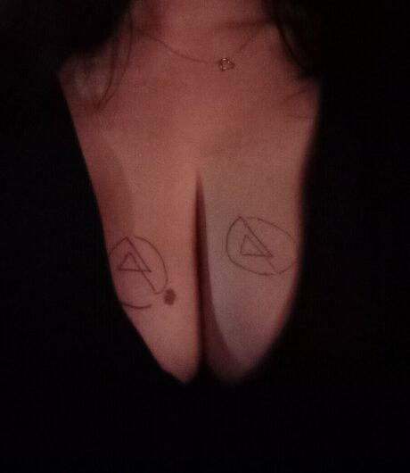 Zhukovachris art de star du porno des photos