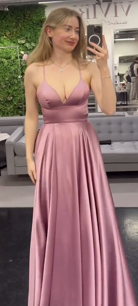 Empresslaurasophie modèle magnifique galeries