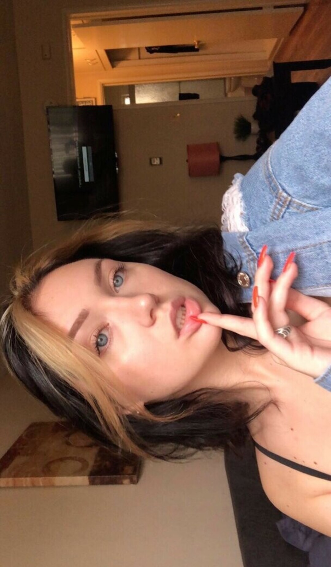 lunaxxgrace actrice artistique galerie