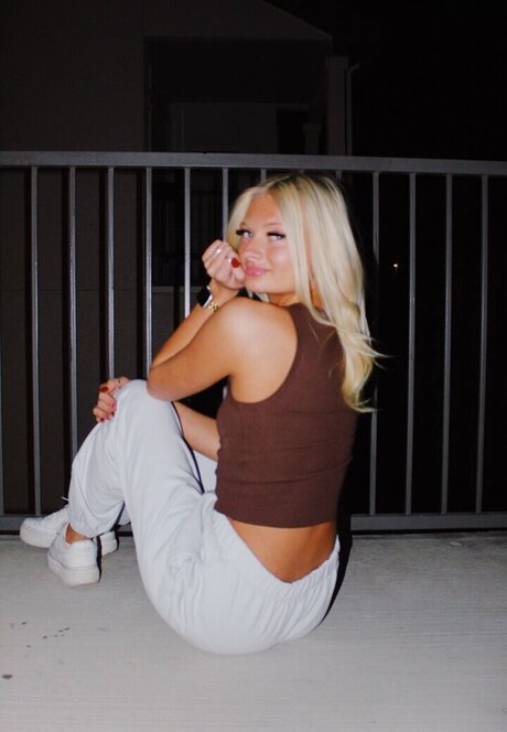 Alanna Kennedy actrice libre img