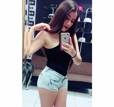 Veronica Boyer actrice de nus image