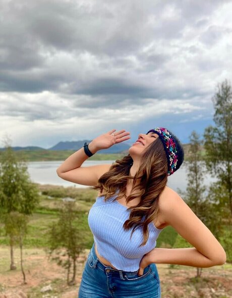 lingerie ébène onlyfans assez gratuit image