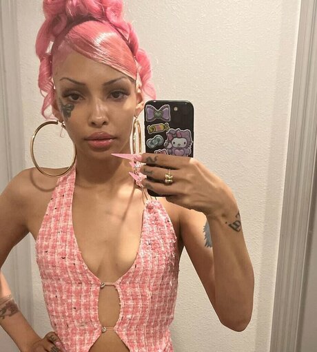 Babiebulttt modèle artistique archive