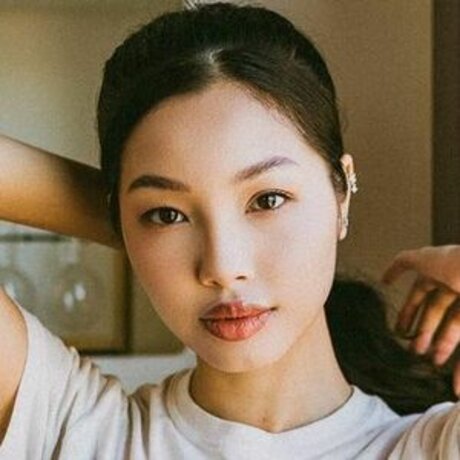 Joyce Htet modèle magnifique images