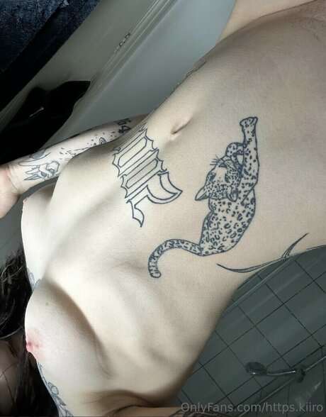 Cyber rue star du porno belle image