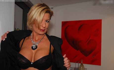 Brilliant Paula modèle sympa photo