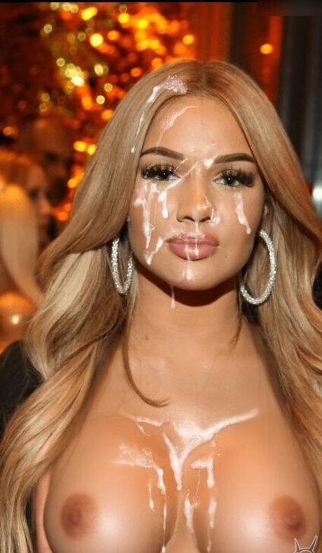 Shirin David haut modèle photo