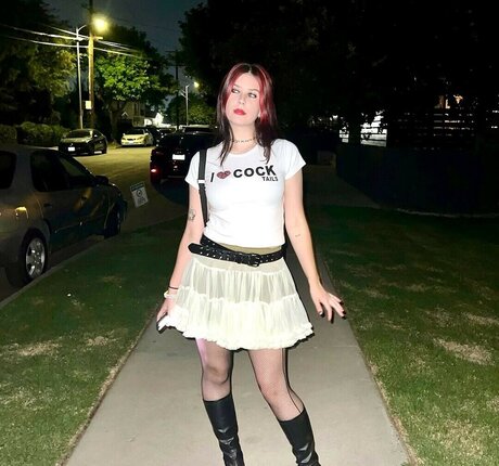 Carly McLellan modèle chaud collection