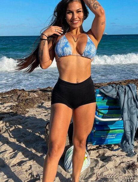 Paula Osterling actrice libre des photos