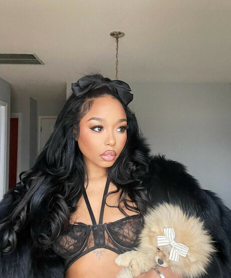 Trapezoidmouth sexe star galeries