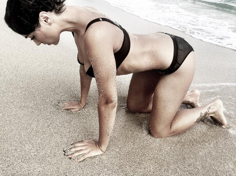 anastasia domination modèles nus photo