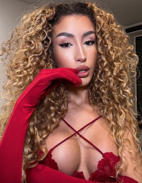 Jazmine Dyer actrice chaude images