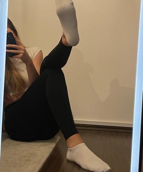 NoFaceLou modèle gratuit galerie