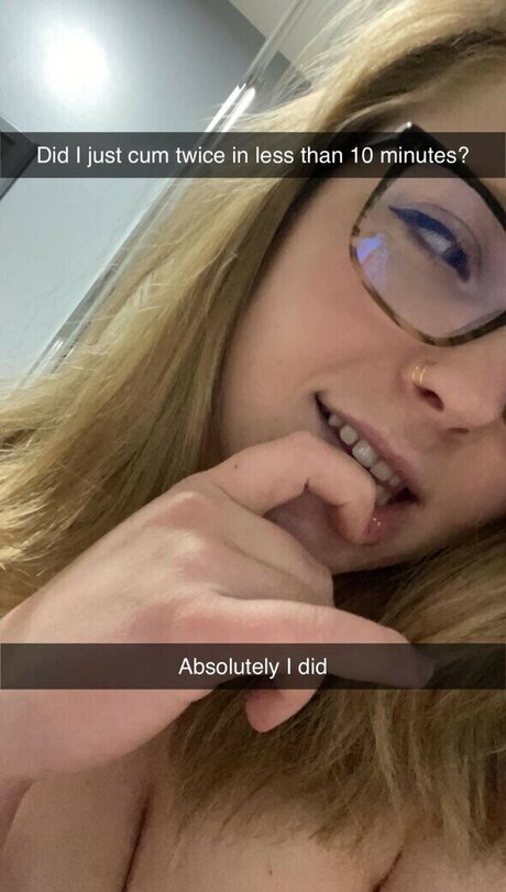 female ent modèle de sexe galerie