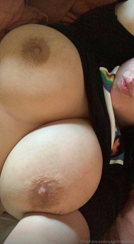 Ya Girl Natalliee star du porno xxx des photos