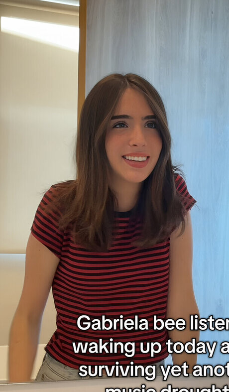 Gabriela Bee meilleure star du porno images