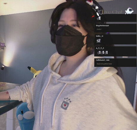 Dya Rikku modèles nus images