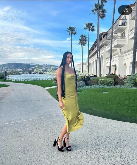 Satou Sabally modèle sexy image