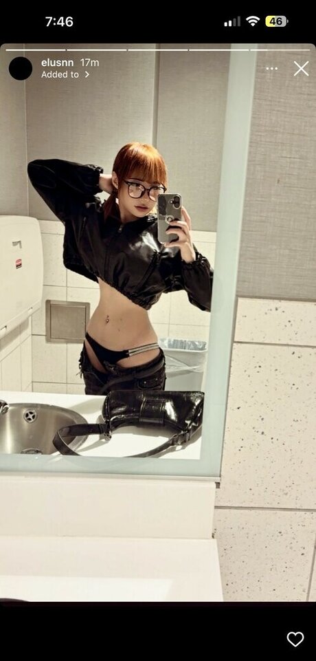 Elusnn star du porno gratuite image