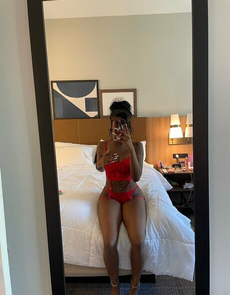 lauryntierre étoile adulte photo