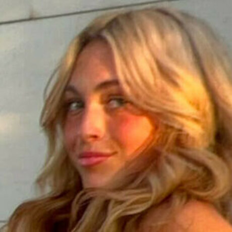 Jordan Blue modèle xxx archive