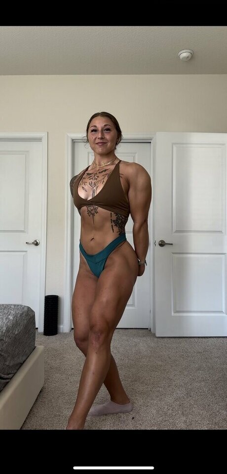 killlllakt xxx étoile image