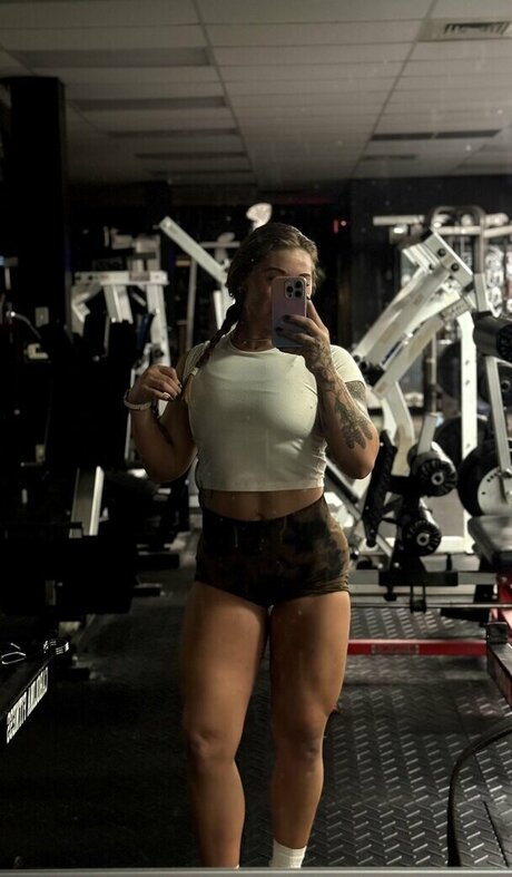 killlllakt actrice sexy archive