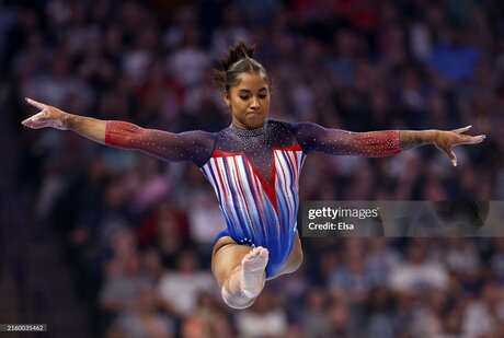 Jordan Chiles star du porno xxx des photos