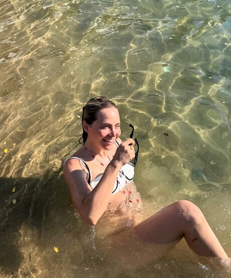 Leticia Colin haut modèle galerie