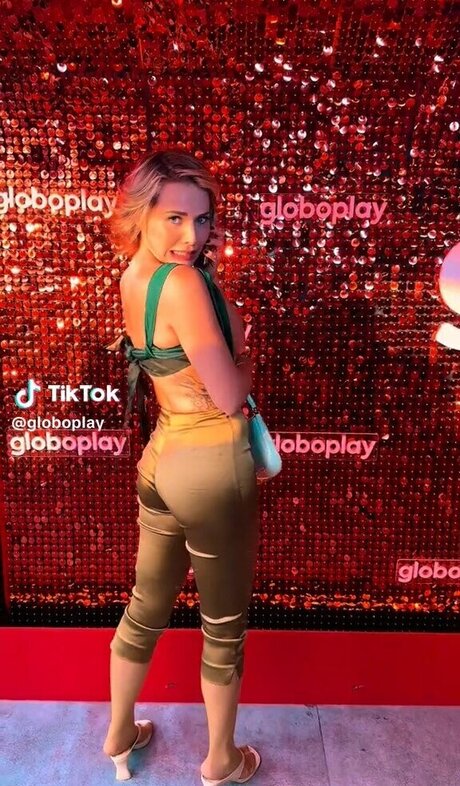 Leticia Colin sexe star collection