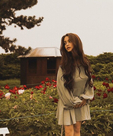 Sofia Chernasova jolie star du porno photo