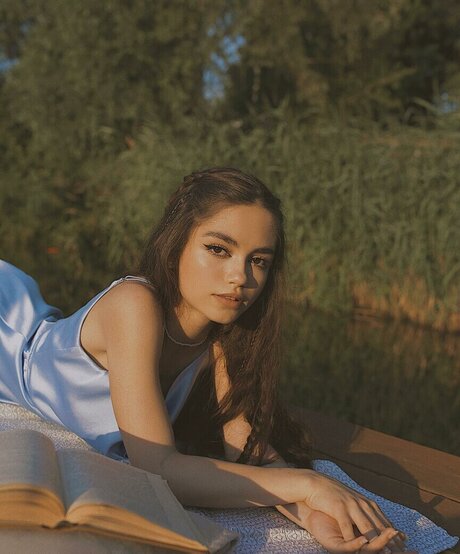 Sofia Chernasova star du porno gratuit img