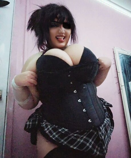 Bigtiddyash actrice pornographique des photos