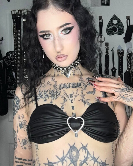 chl0lunaa beau modèle photos