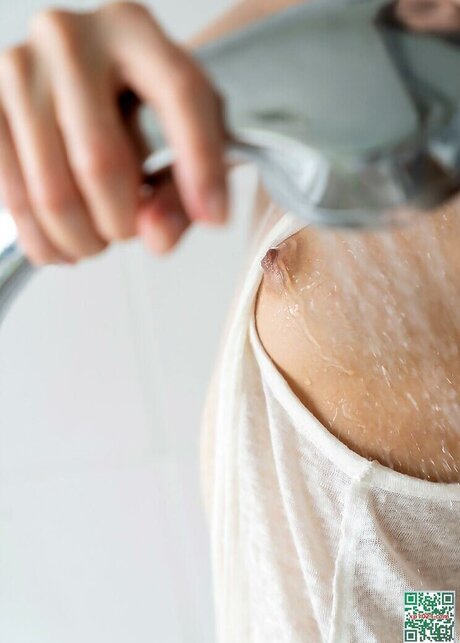 Yamagishi Aika_ haut modèle photo