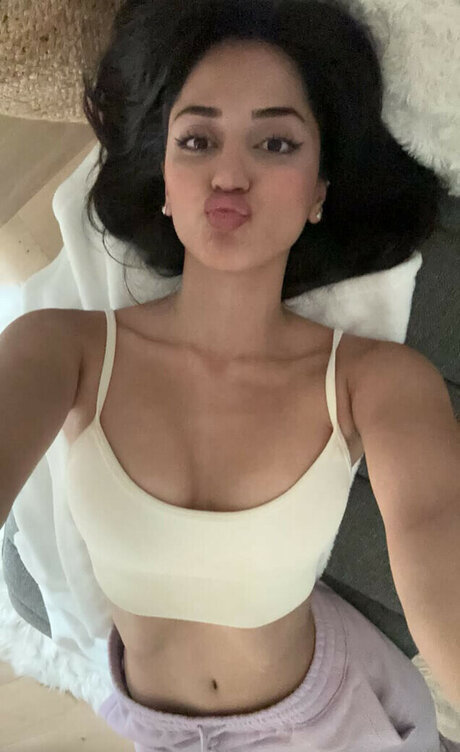 Melody Oz star du porno chaude archive