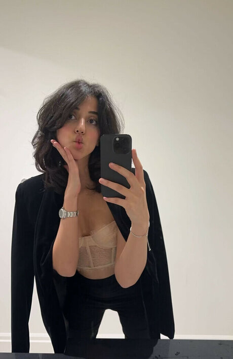 Melody Oz Fotoaufnahmen