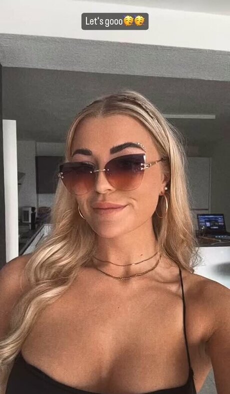 cece bru xxx étoile photos