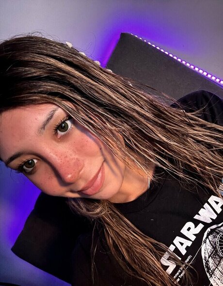 Maddie Olson star du porno sympa photos