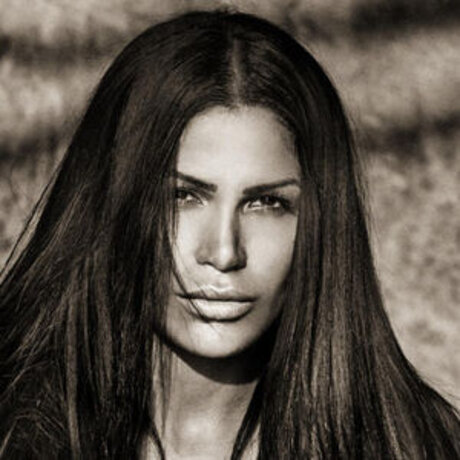 Roaya Soraya belle star du porno archive