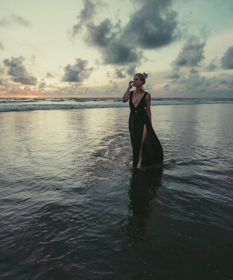 Adrienne Koleszar étoile hd photos