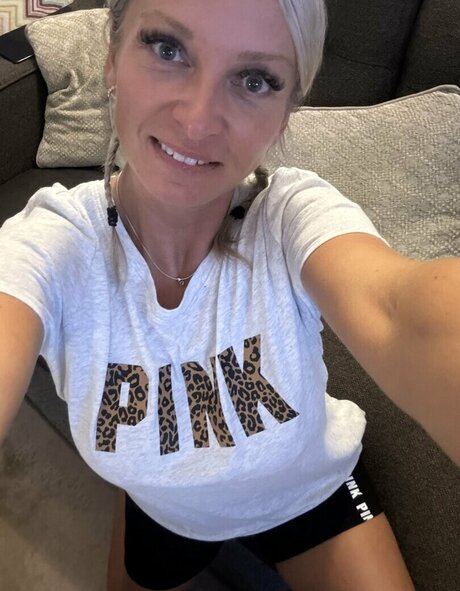 Mariamaria babes art de star du porno des photos