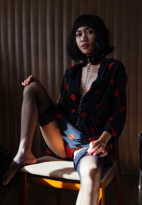 Muomi Ru star exclusive images